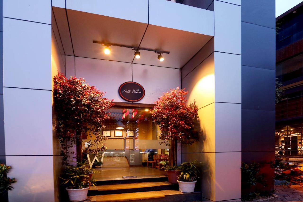 Hotel Wilton Sultan Bathery Exterior foto